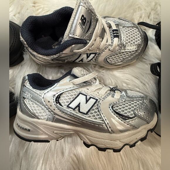 Black and Silver Kids Sneakers Set bundle - Picture 4 of 11